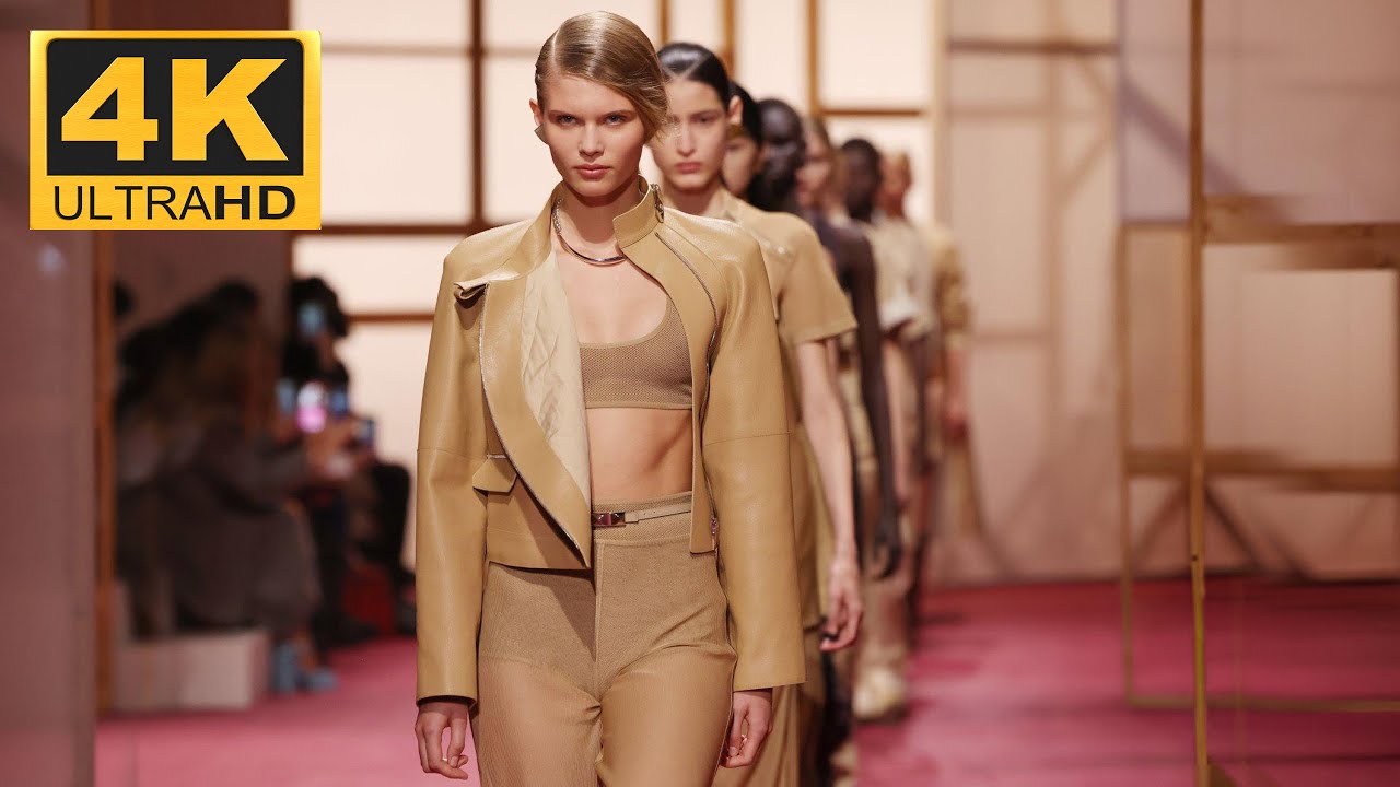 2025 SS エレガント★ 【HERMES】ラグジュアリー ビキニ EVE Hermès | Spring/Summer 2025 | Paris Fashion Week - 4K - YouTube
