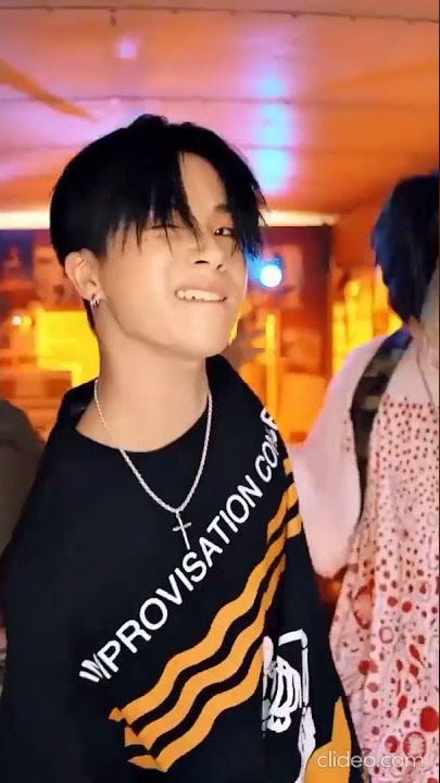 ikon bling bling whatsapp status full screen