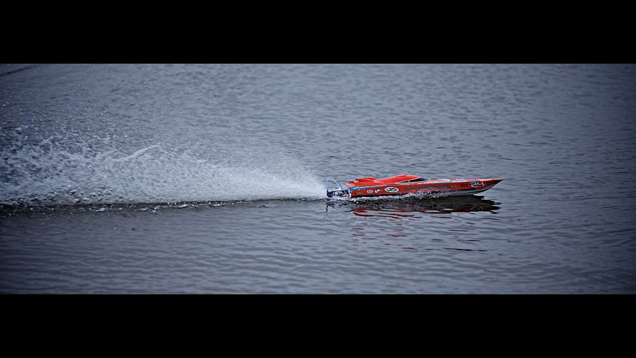 Jetstream 888 Fast RC Boat Review - YouTube