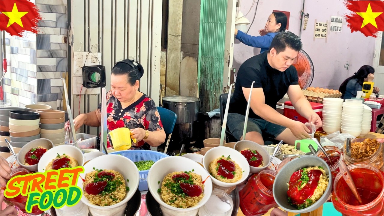 Delicious and popular! A street food stall loved by locals || Vietnamese Street Food