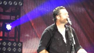 "Home" - Blake Shelton Live