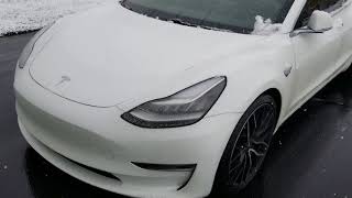 Aerodynamic flow revealed through snow pattern on Tesla Model 3!