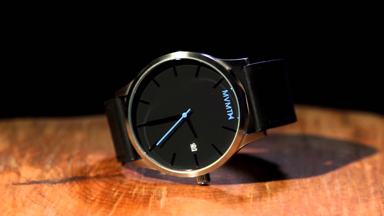 The MVMT Classic Silver/Black Leather