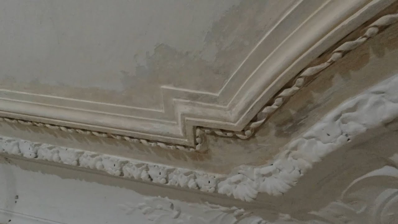 1. Новый проект. \"50 кв. м.\" Еще один. Расчистка лепнины на потолке. 11 ...