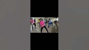 PEPE KALLE ROGER MILLA DANCE 