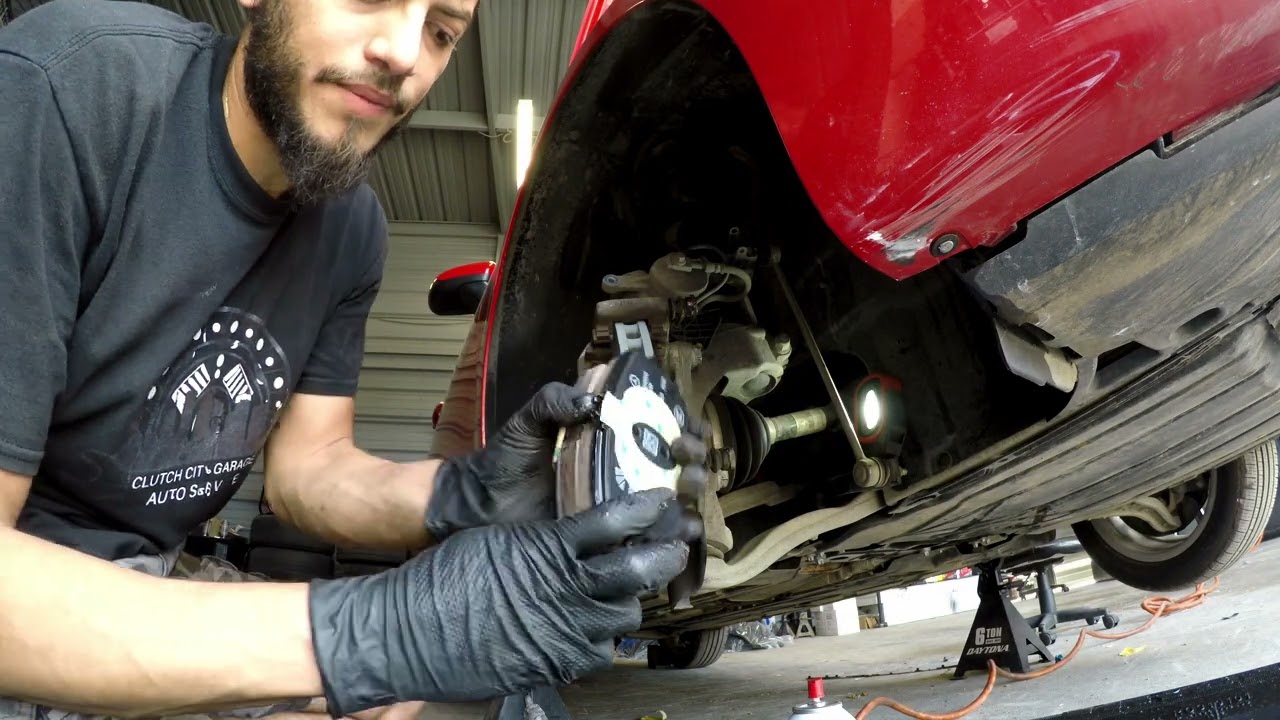 2020 MERCEDEZ BENZ  A220 brakes replacement