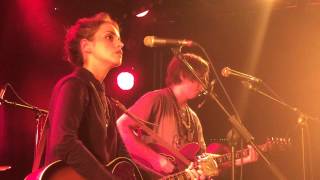 Video thumbnail of "Tess Parks & Anton Newcombe - Mama (Live @ La Maroquinerie Paris, 21.07.2015)"