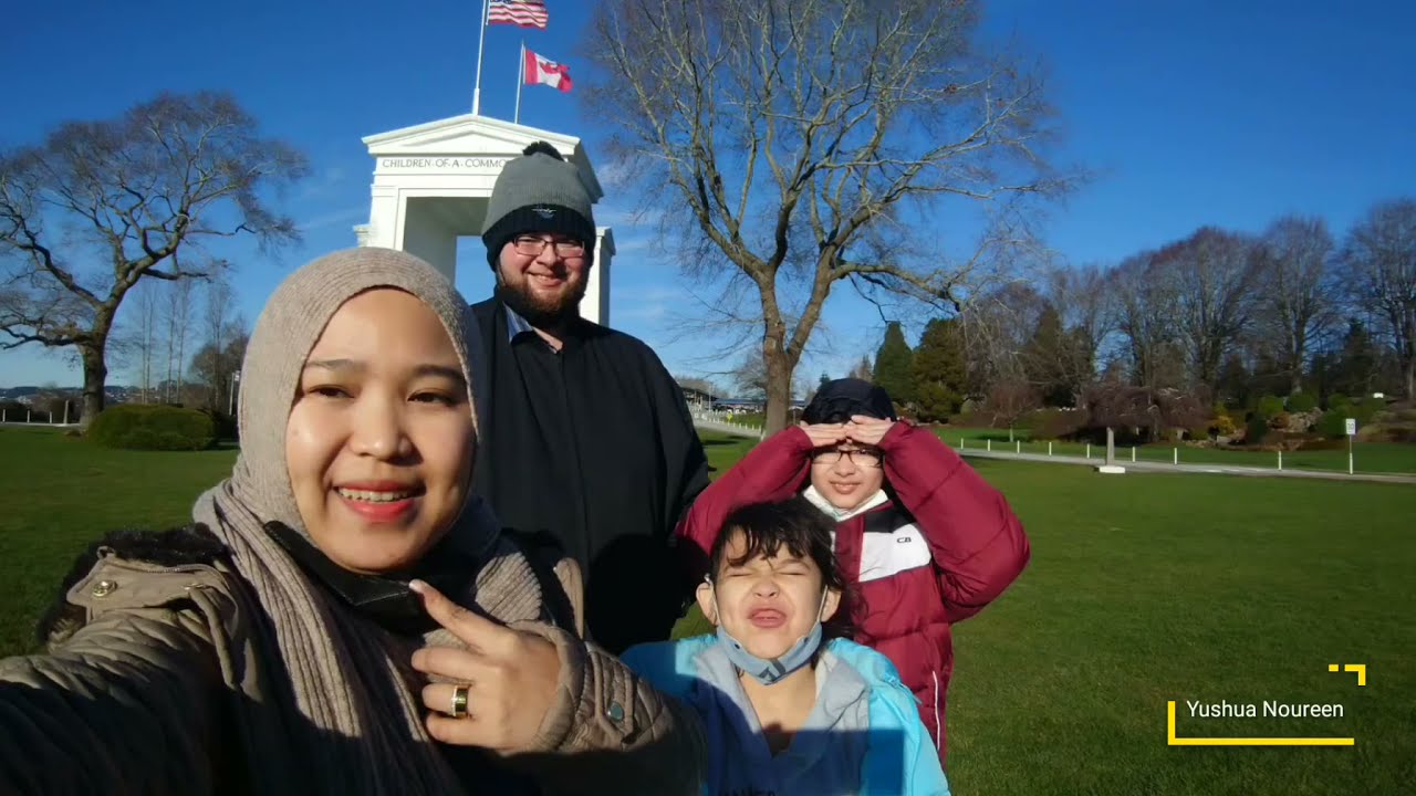 Marine park & Peace Arch historical state park in Blaine,Washington USA.