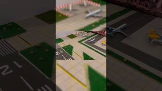1:400 80s model airport #1400scale #aviation #airplane #automobile