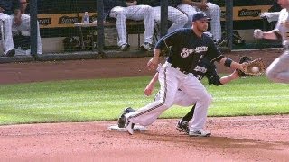 PIT@MIL: Brewers miss out on turning double play