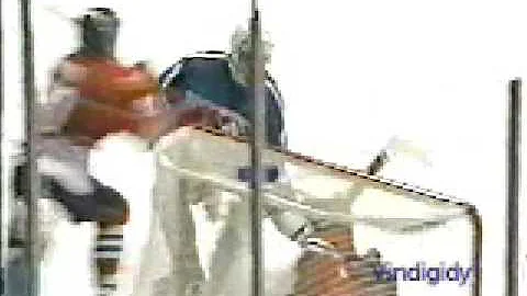 Suter cheapshot on Kariya 97-98
