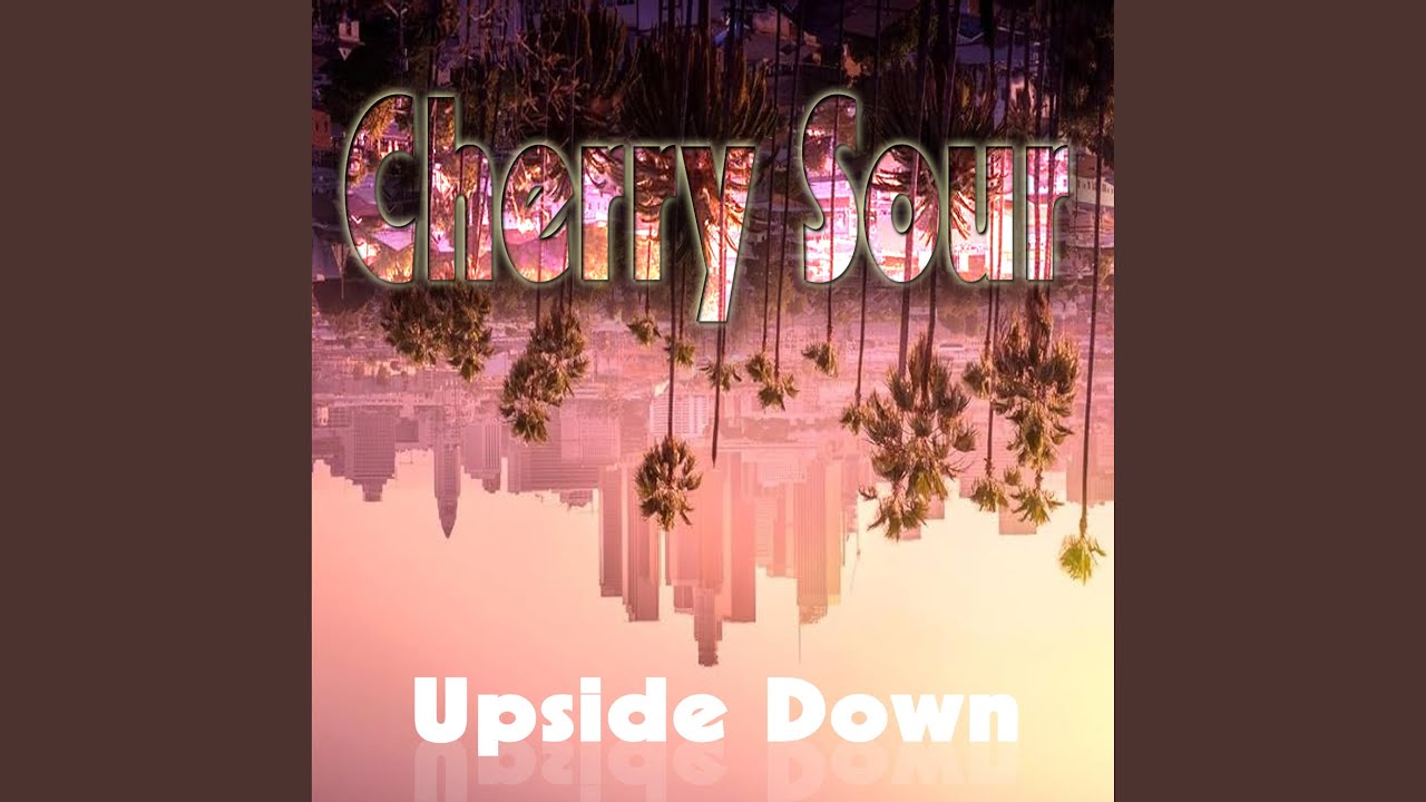 Guarda Upside Down su YouTube Guarda Upside Down su YouTube