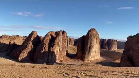 المنشاوي يبدع ويقرأ بقراءات متعددة{ومن آياته خلق السماوات والأرض واختلاف ألسنتكم وألوانكم}الروم٢٢