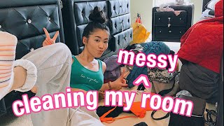 cleaning my room for the FIRST time *clean with me MOTIVATION* 2019