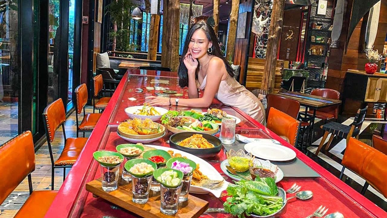 MeStyle Museum Hotel Restaurant in Bangkok