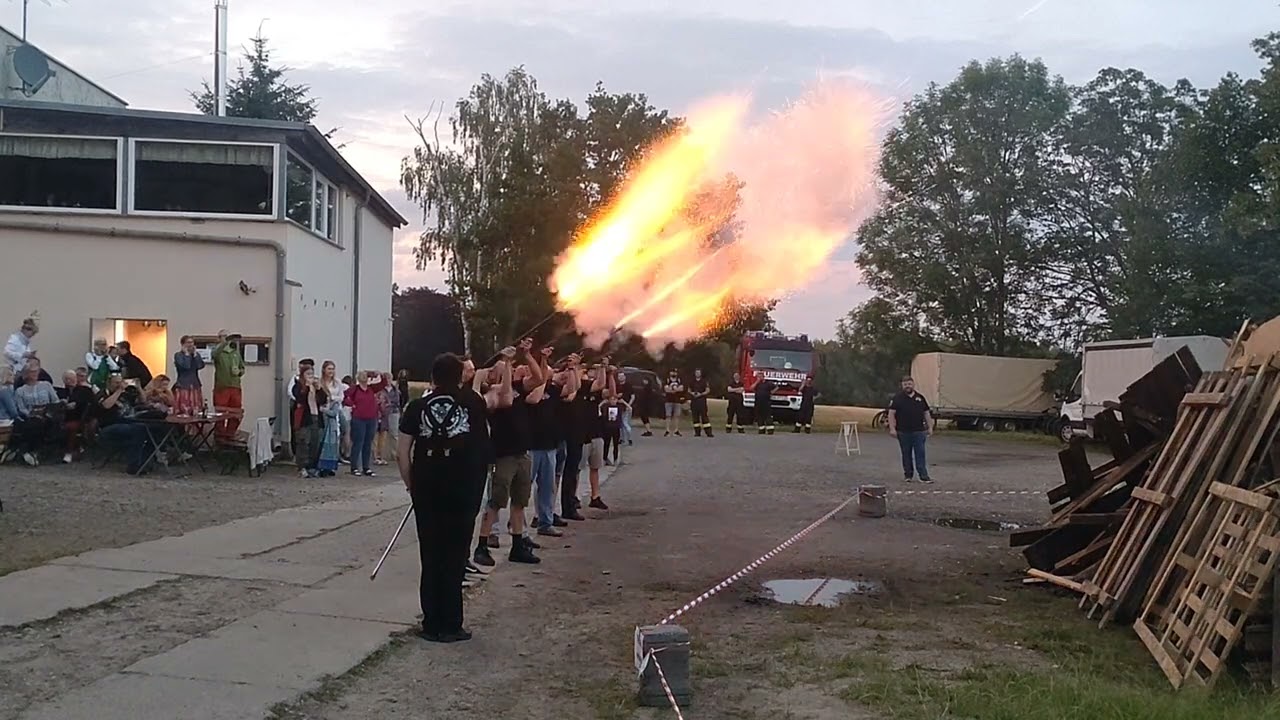 Salutschießen zum Sonnenwendfeuer 2024
