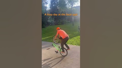 How to do an Oregon Grinder #oldschoolbmx #bmx #tricks #flatland