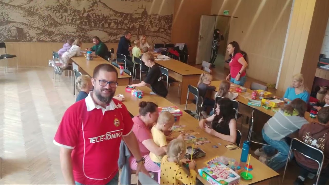 Spotkajmy się, pograjmy! Pińczów; Animacje z Klubem "Pięć aSÓW"; sobota, 14-09-24 r.