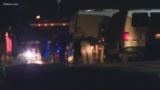 Deputy hurt, suspect killed after Newton County standoff
