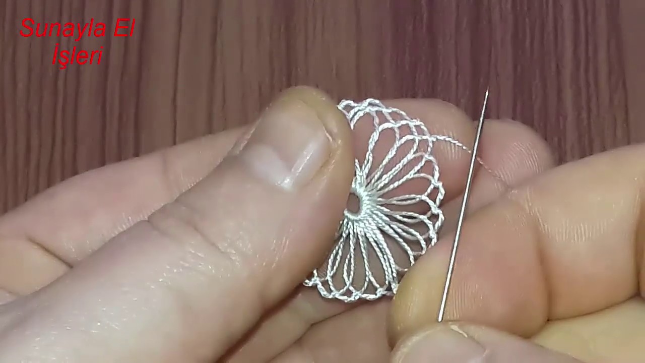 501 Ortası tığ kenarı iğne kolay ve kibar  motifler