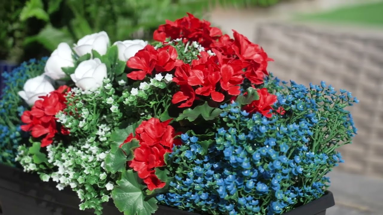 Wicker Park 20" Indoor/Outdoor Mixed Floral Window Box | Spring Collection | Bright Lights Media