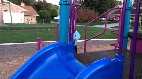 Sister slide