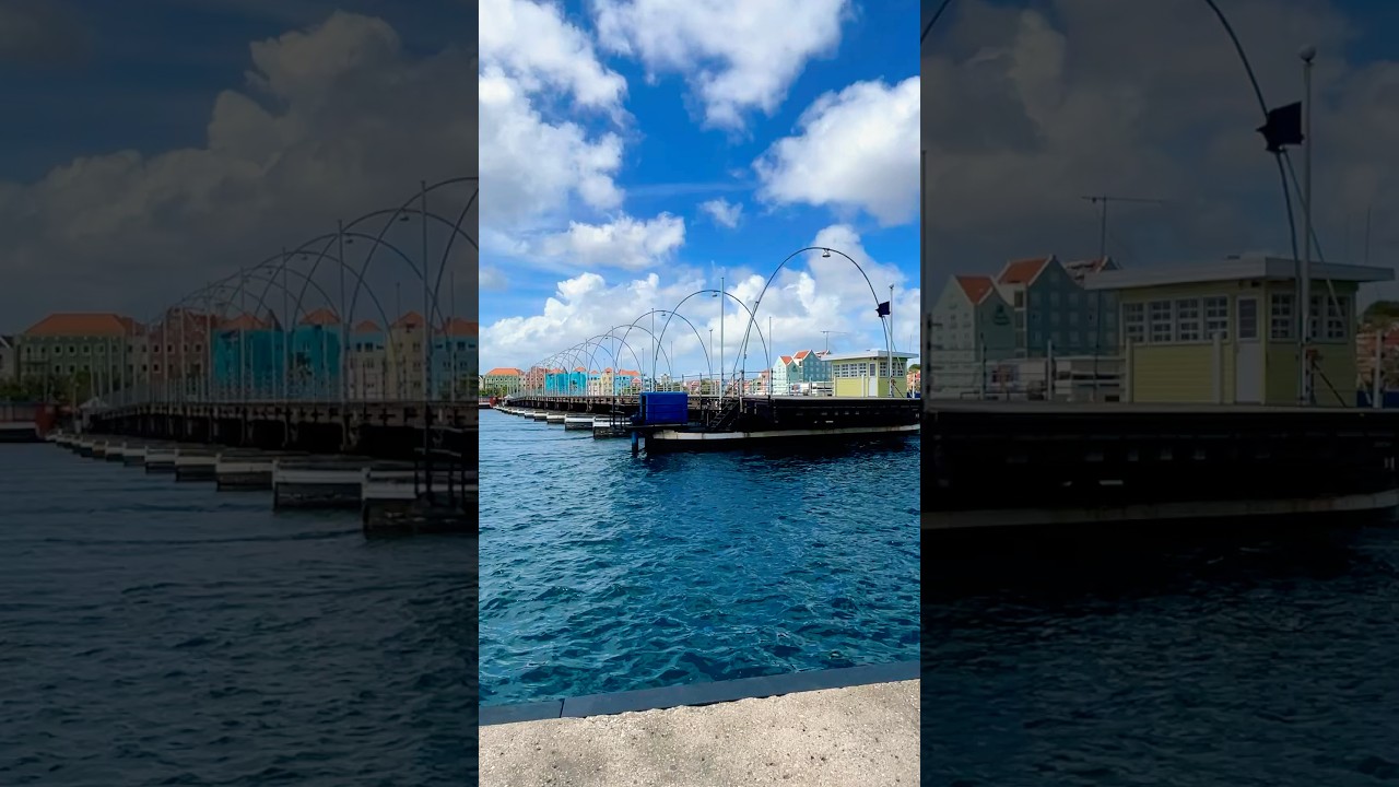 Queen Emma Bridge Opens in Willemstad Curacao | Floating Pontoon Bridge
