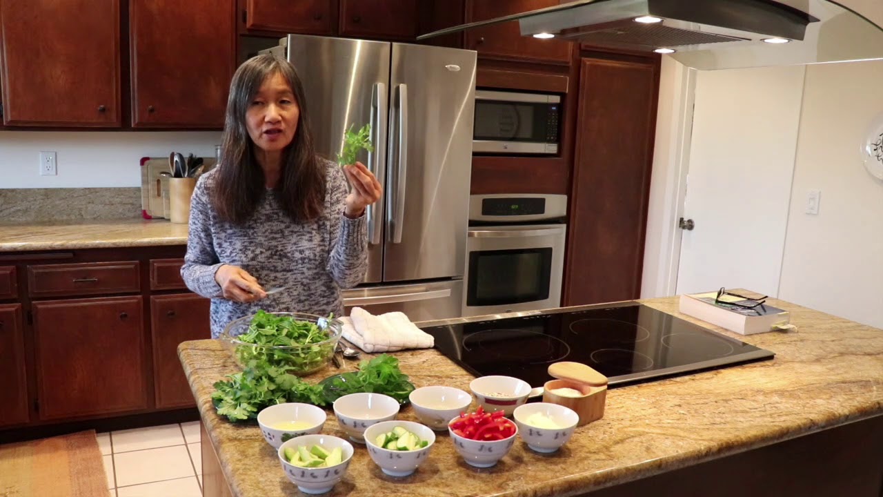 How To Make Watercress Salad With Lien Ho