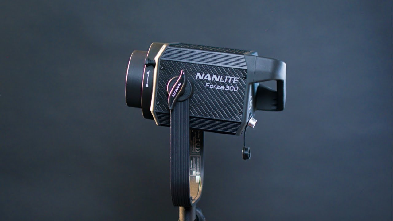 APUTURE Killer | Nanlite Forza 300 - YouTube