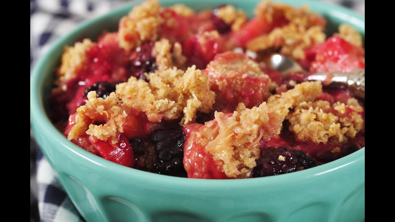 Blackberry Rhubarb Crisp Recipe Demonstration - Joyofbaking.com