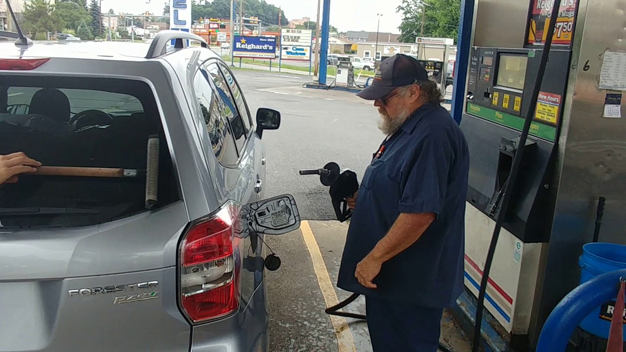 Reighard's, America's oldest gas station, Altoona, Pennsylvania YouTube