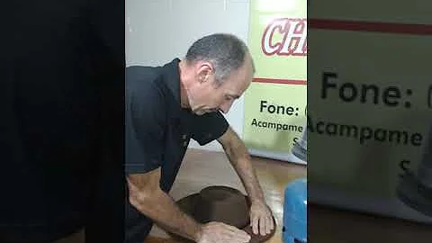 Como quebrar a aba do chapéu?