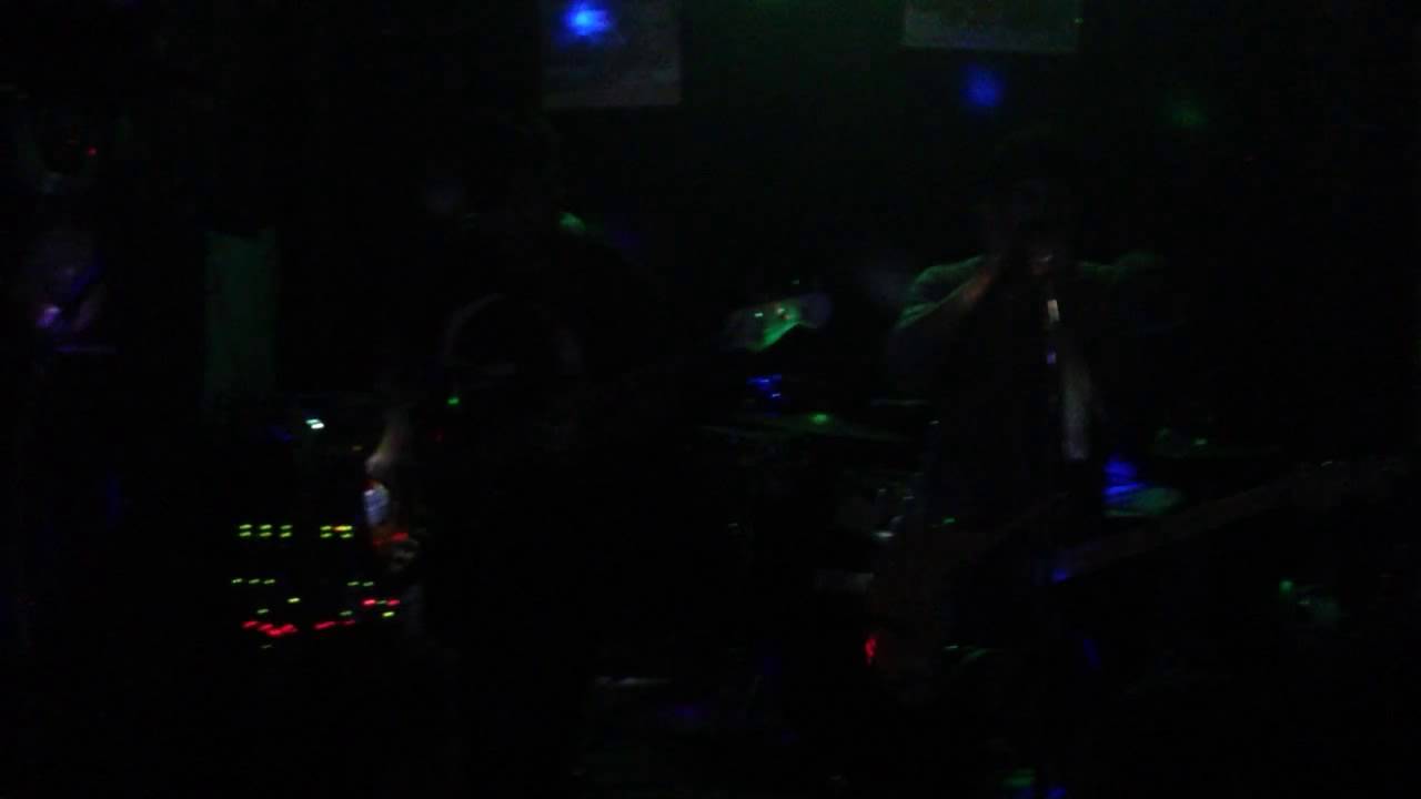 Cinco Rojo @ Hijos del burro 16ene15