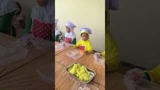 Cookinh class dalam rangka puncak tema di rania cake ponorogo❤️✨😋