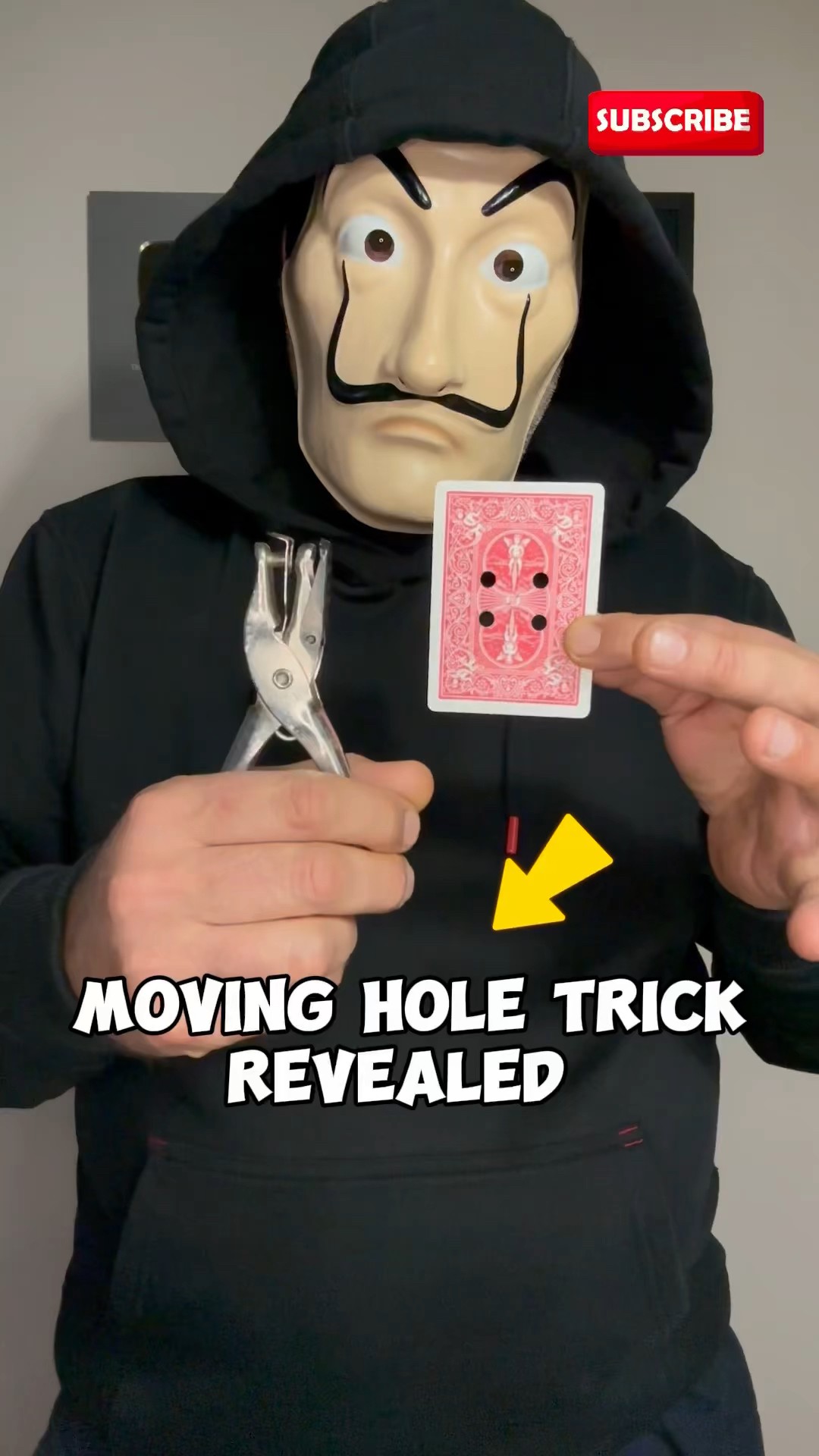 4 Amazing Magic tricks Revealed! #voila #voilamagic