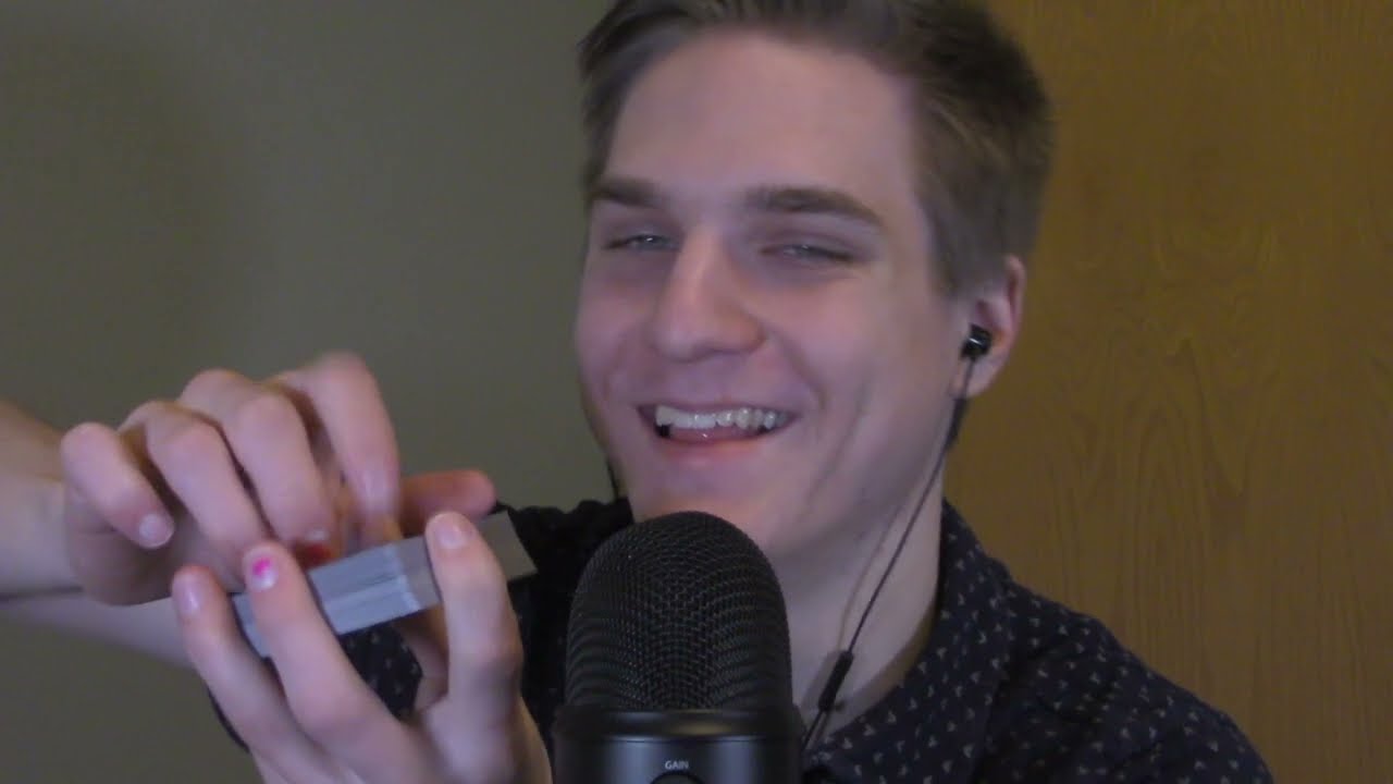 ASMR to put you to sleep (Hand movements, face brushing, tapping, rambling, tingles)