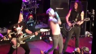 COREY TAYLOR (SLIPKNOT/STONE SOUR) SINGS MOTORHEAD'S "ACE OF SPADES" 1/9/16