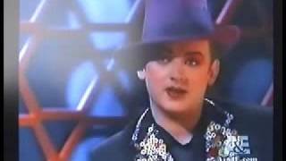 Boy George on Sandra Bernhard Aug 2001