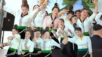 BẢN DẸ MẾT CỚ XUM ÊM PẢ NHẢY TẠI LỄ THÀNH HÔN VĂN CHUNG & QUỲNH VUI