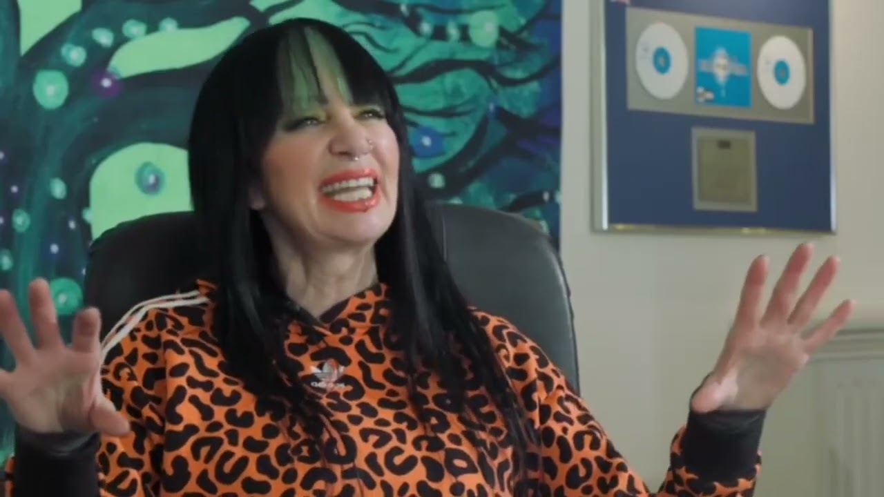 Lisa Lashes; Feeling Frequencies