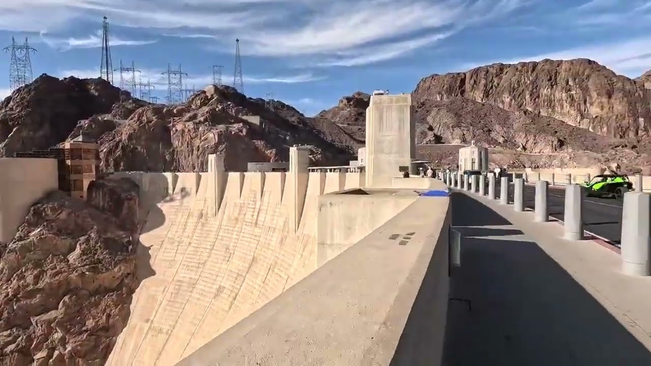 Cinematic Outdoor Video – Exploration & Mood