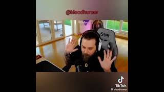 Erkekler, Kızlar Yanlarında Olmayınca Ne Mi Konuşuyolar