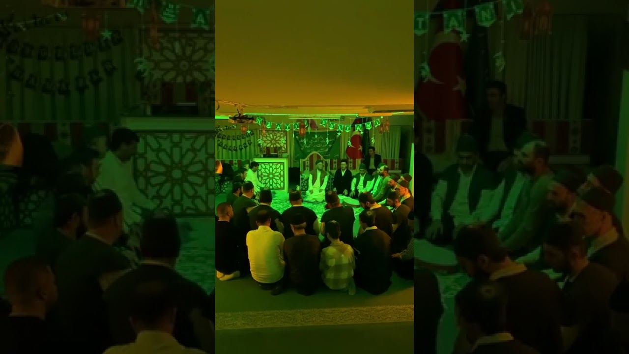 🌹Kendi kendine, yalvararak ve ürpererek, alçak sesle sabah akşam rabbini zikret, gafillerden olma!🌹