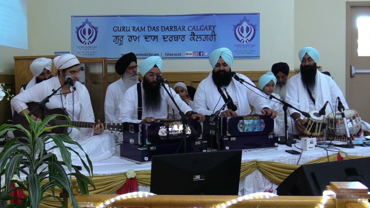 Chaho Jug Mai Amrit Saachi Bani - Bhai Atamjot Singh, California at Guru Ram Das Darbar, Calgary