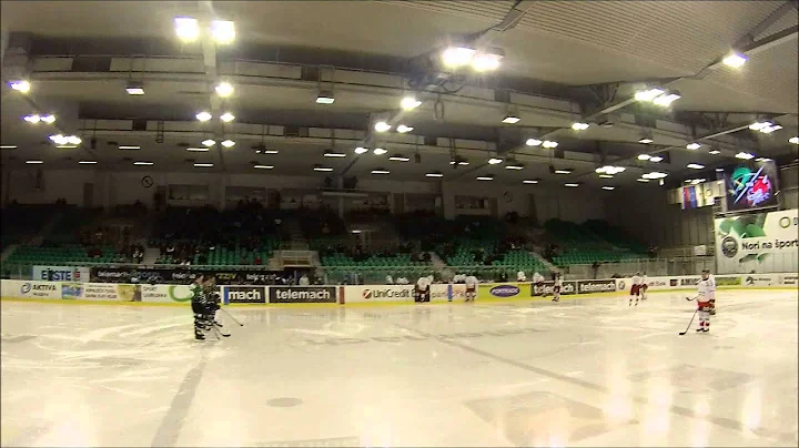 Lydia Coulter visit ice hockey match in Slovenia