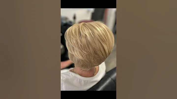 This blonde pixie cut is a WIG?!?🤯 #wigs #hairloss #humanhairwig #wig #shorts #share #wiglife #hair