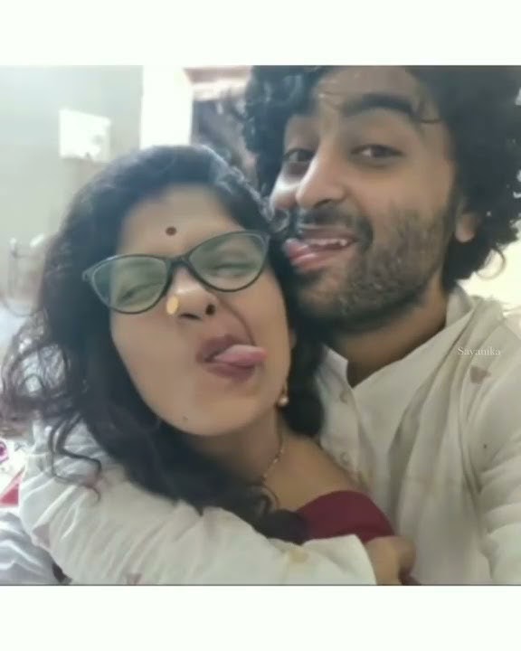❤Arijit Singh and his wife ❤😍🥰