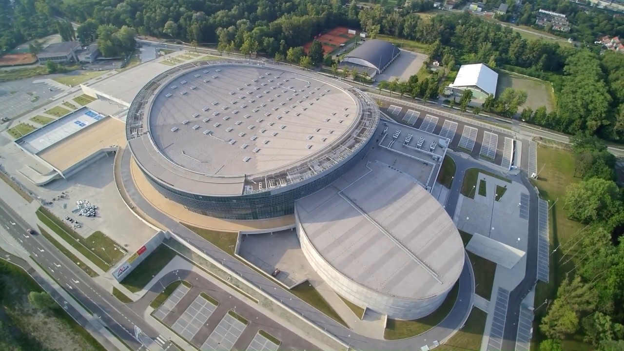 hala-gliwice-robi-wra-enie-youtube