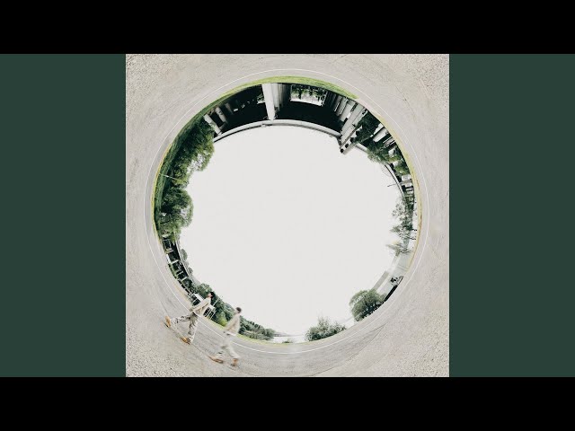 Drawing Circles (feat. pH-1)aron!
