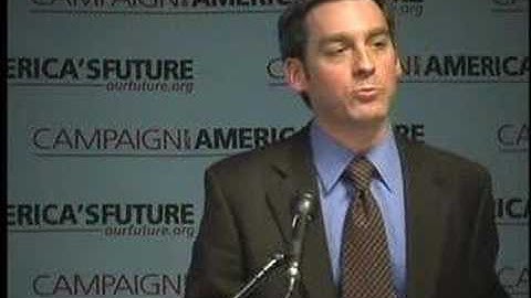 Jacob S. Hacker, The Great Risk Shift